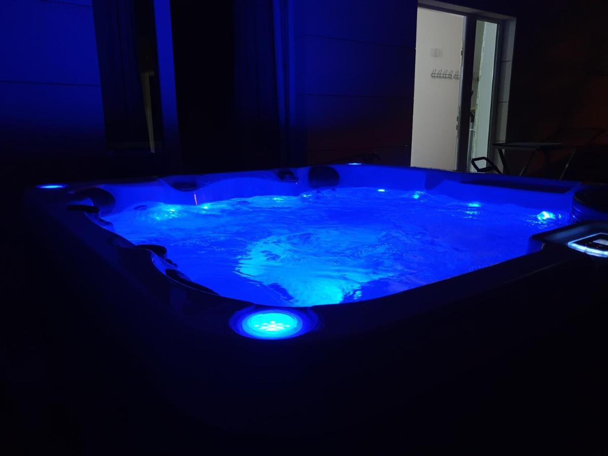 Abelia, Two Terraces, Hot Tub, Free Parking Apartman Dubrovnik Kültér fotó