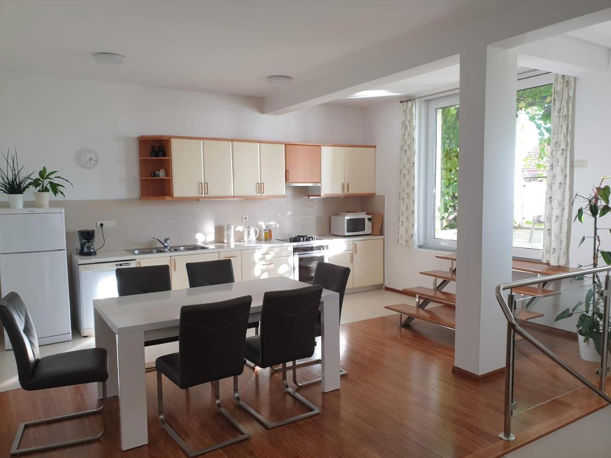 Abelia, Two Terraces, Hot Tub, Free Parking Apartman Dubrovnik Kültér fotó